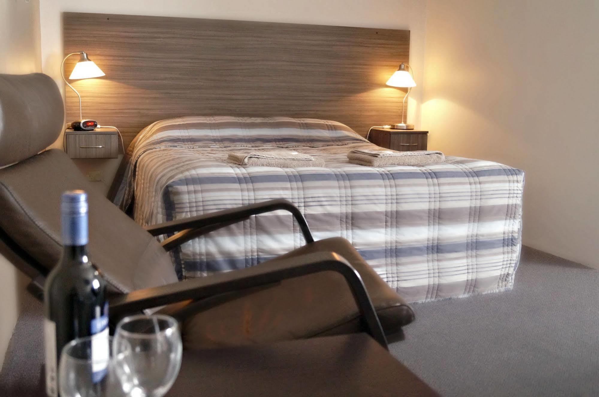 Motel Riverbend Tailem Bend Extérieur photo