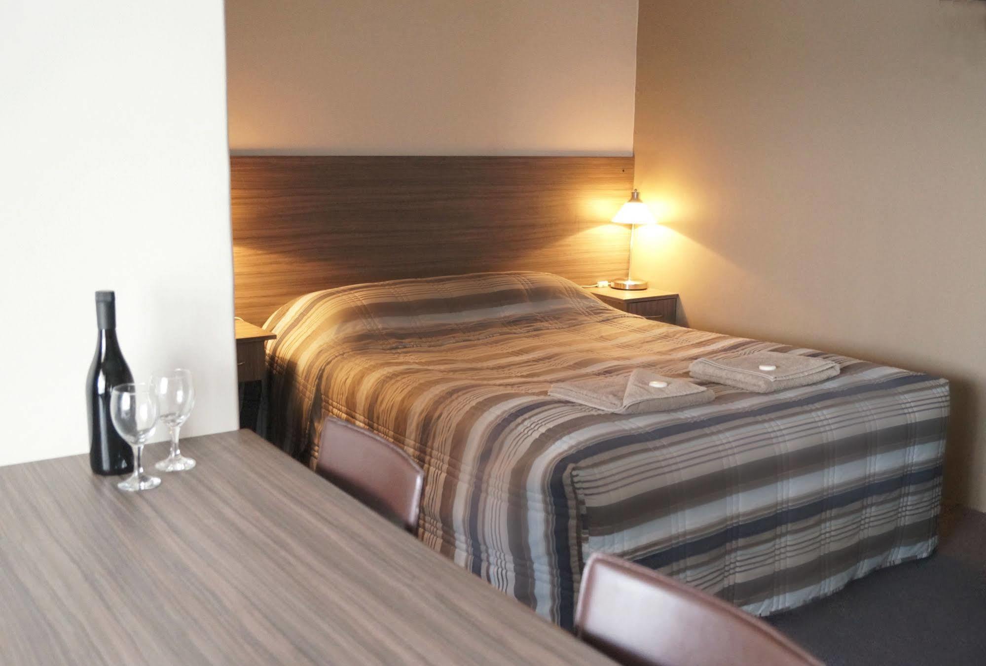 Motel Riverbend Tailem Bend Extérieur photo